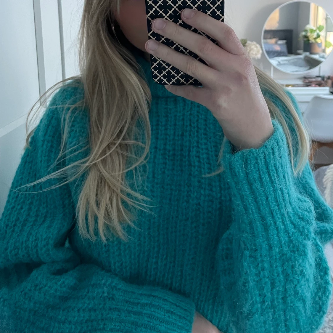 Stickad tröja från hm - 90