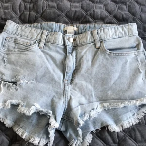 Shorts - Shorts från H&m aldrig använda
