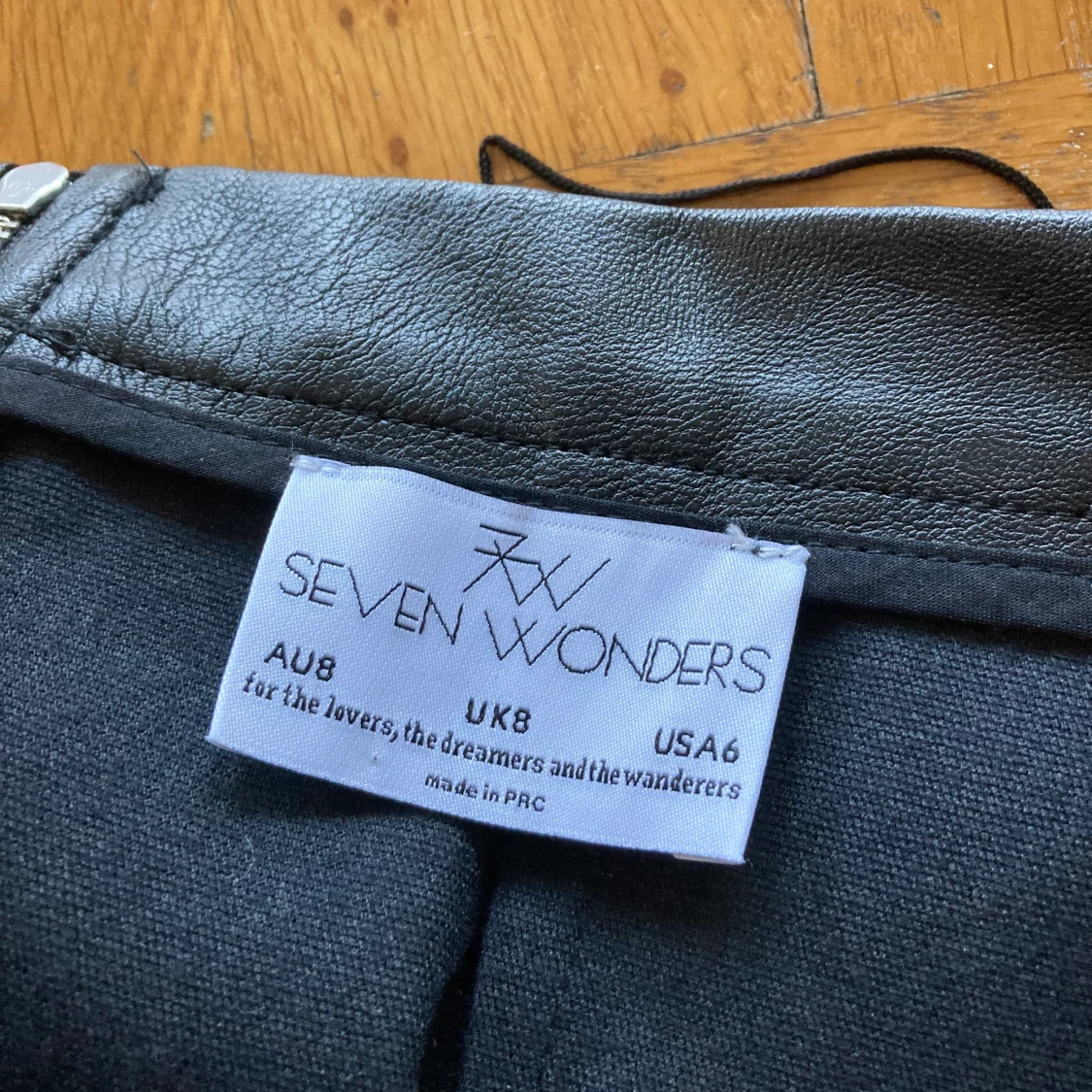 Seven Wonders leather skirt 36 - 91