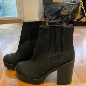 H&M divided stövlar 40 - H&M Divided stövlar size 40