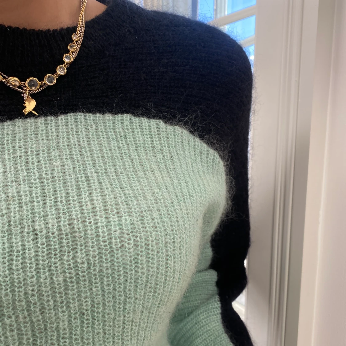 Stickad tröja, blå och svart - 91