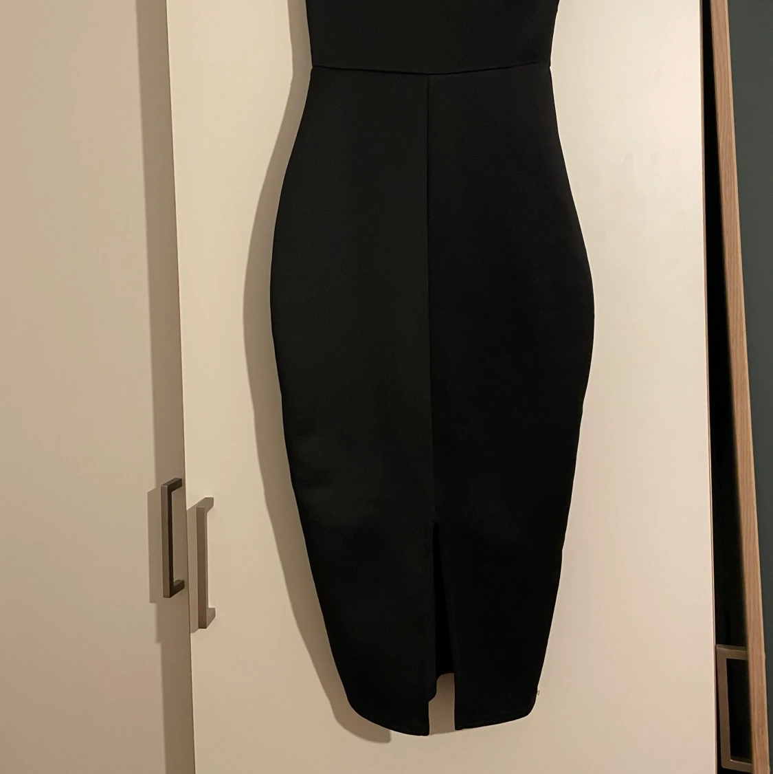 elegant svart klänning storlek 34  - 90