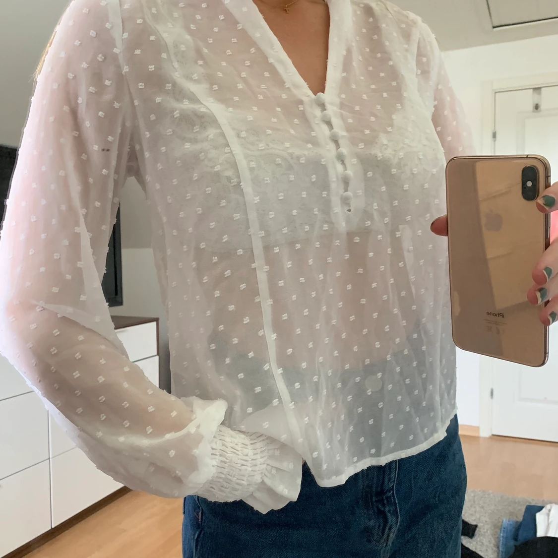 Vit genomskinlig blus  - 90