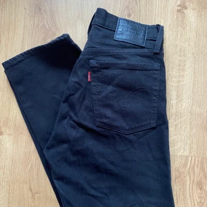 Levis jeans 24 xs wedgie straight - Levis jeans i modell ”wedgie straight” med en rak modell. Säljs inte längre. Storlek 24/XS. 