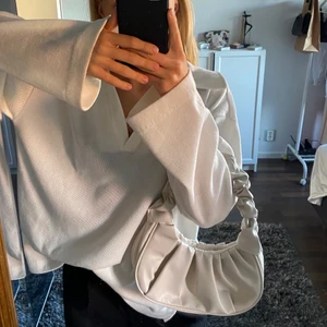 Väska - Söt väska som knappt är använd, frakt tillkommer