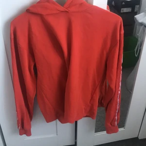 Magtröja - Sälje rmin magtröja från Cubus! Strl Xs/s. 90kr