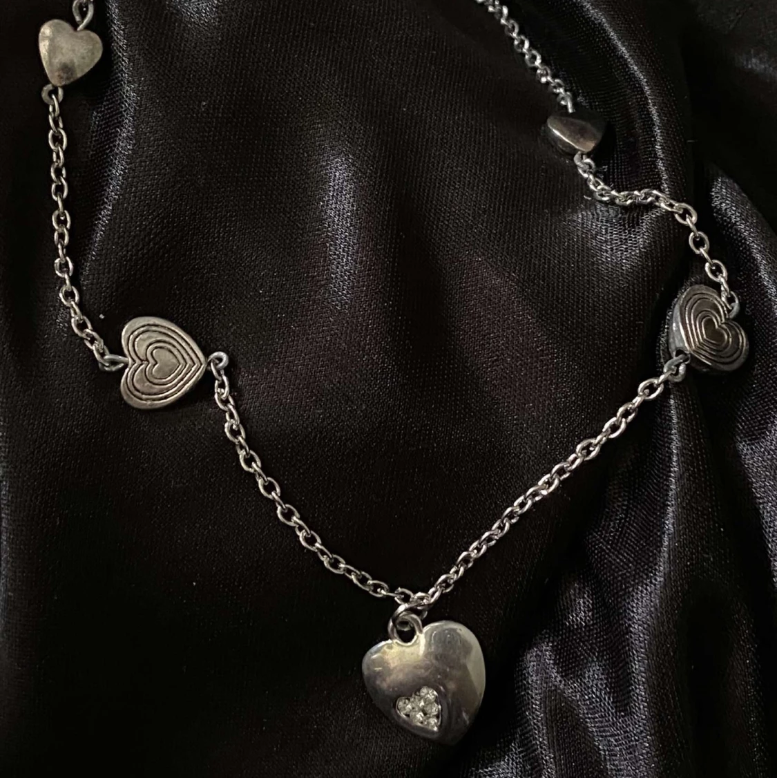 Heart necklace 🖤