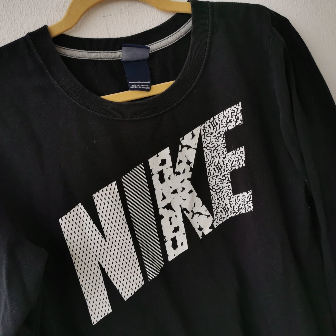 NIKE Sweatshirt Strl L - 90