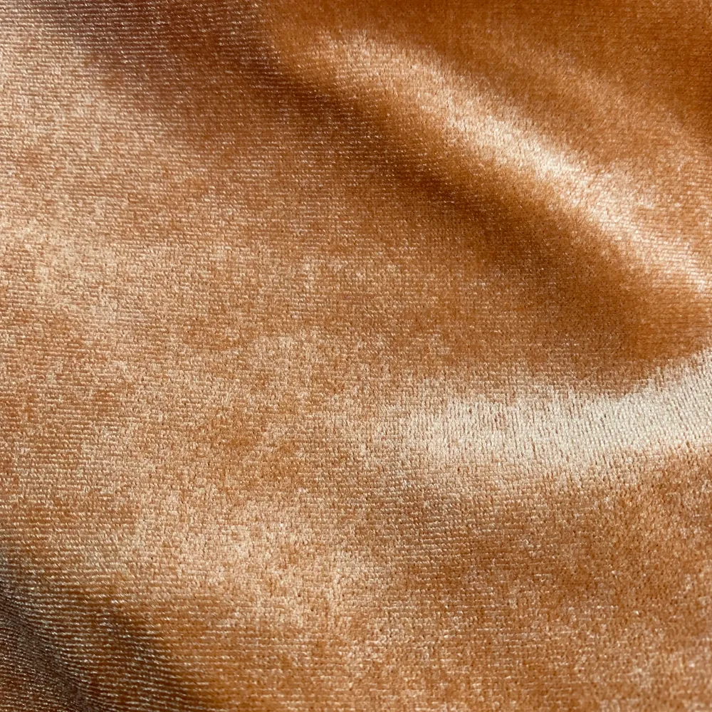 Oranget schimrigt linne från Gina Tricot i storlek S🧡 Toppen skick🧡. Toppar.