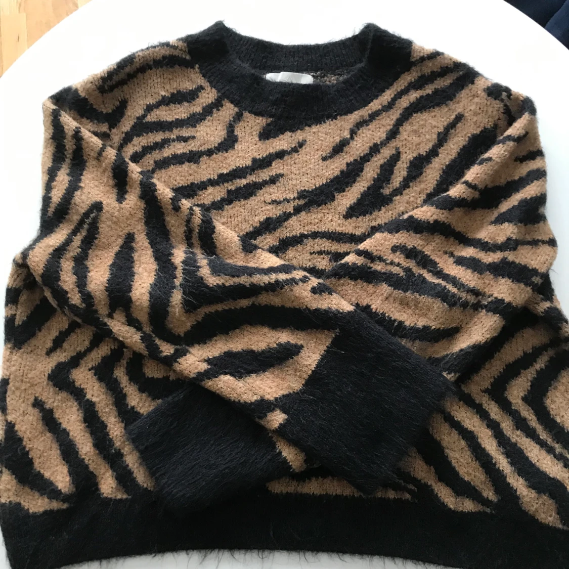 Mysig stickad tröja!
