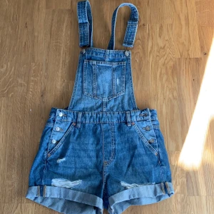 Jean - Helt ny ,från Hm 