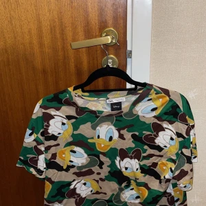 Zara - Tröja som jag köpte aldrig använd inte min stel men jäkligt ball, vid fler bilder hör av er! 