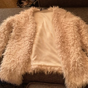 Koftor / jackor  - Aldrig använda , 20kr/st