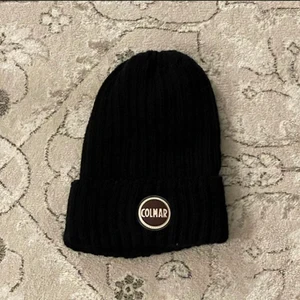 Colmar mössa - Colmar mössa helt ny!