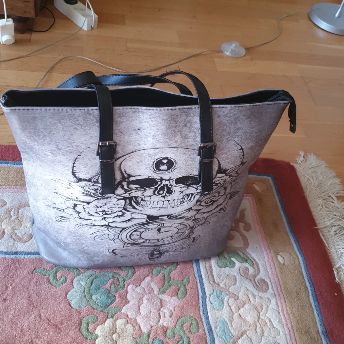 Unik handväska  - 90