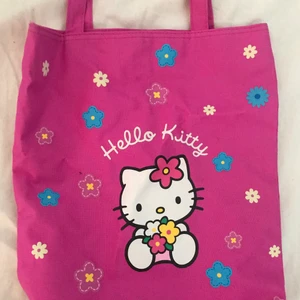 Hellokitty väska - Köpt second hand 
