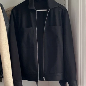 Jacka - Använd några få gånger! 