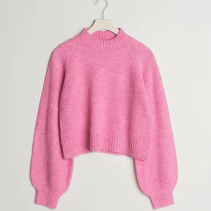 Fin tröja - Säljer min tröja pga inte min stil. jag köpte tröjan från Gina tricot för ungefär en månad sen. I fint skick. Nypris 279kr