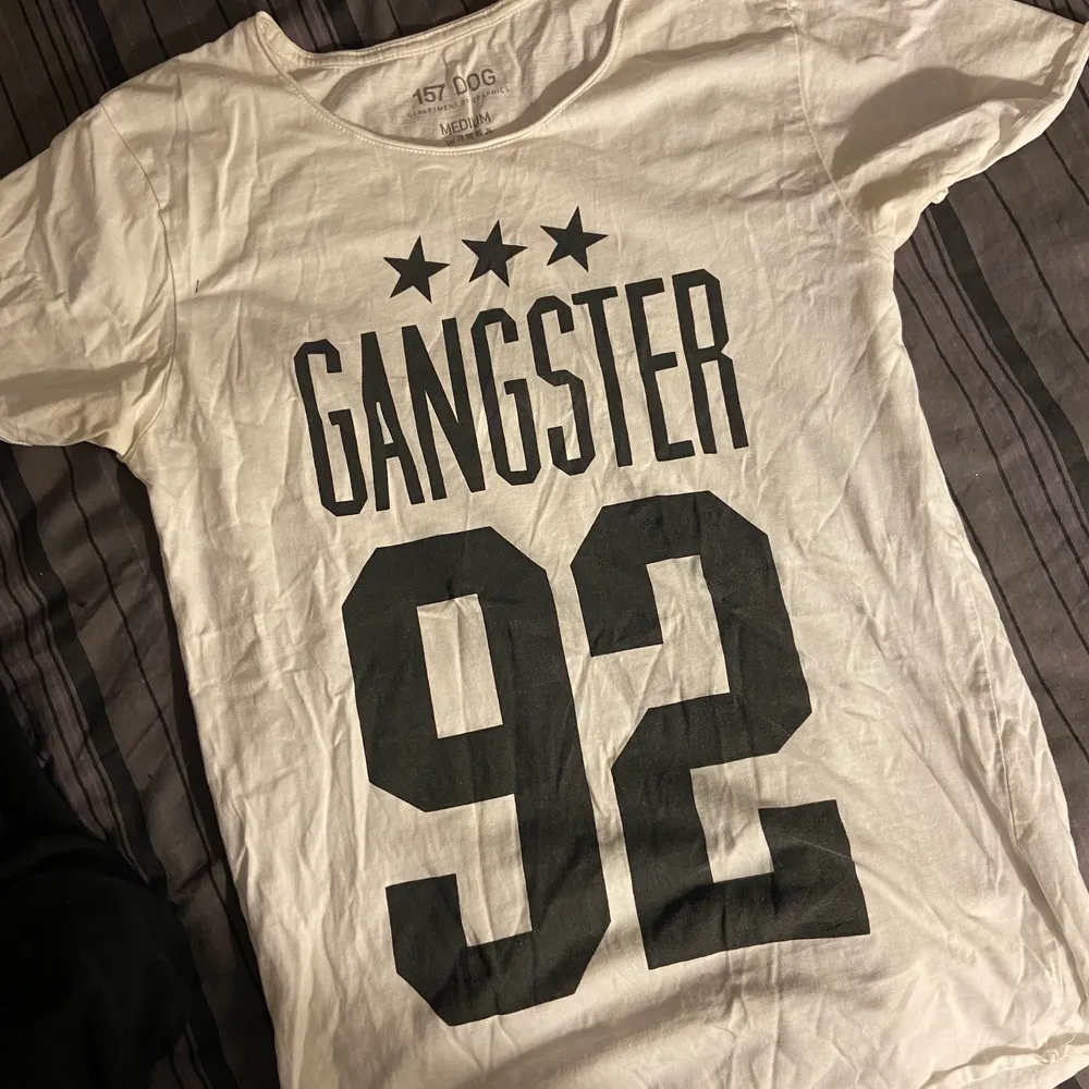 Gangster 92. T-shirts.