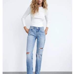 Superfina jeans från zara säljer då jag inte använder dom👍