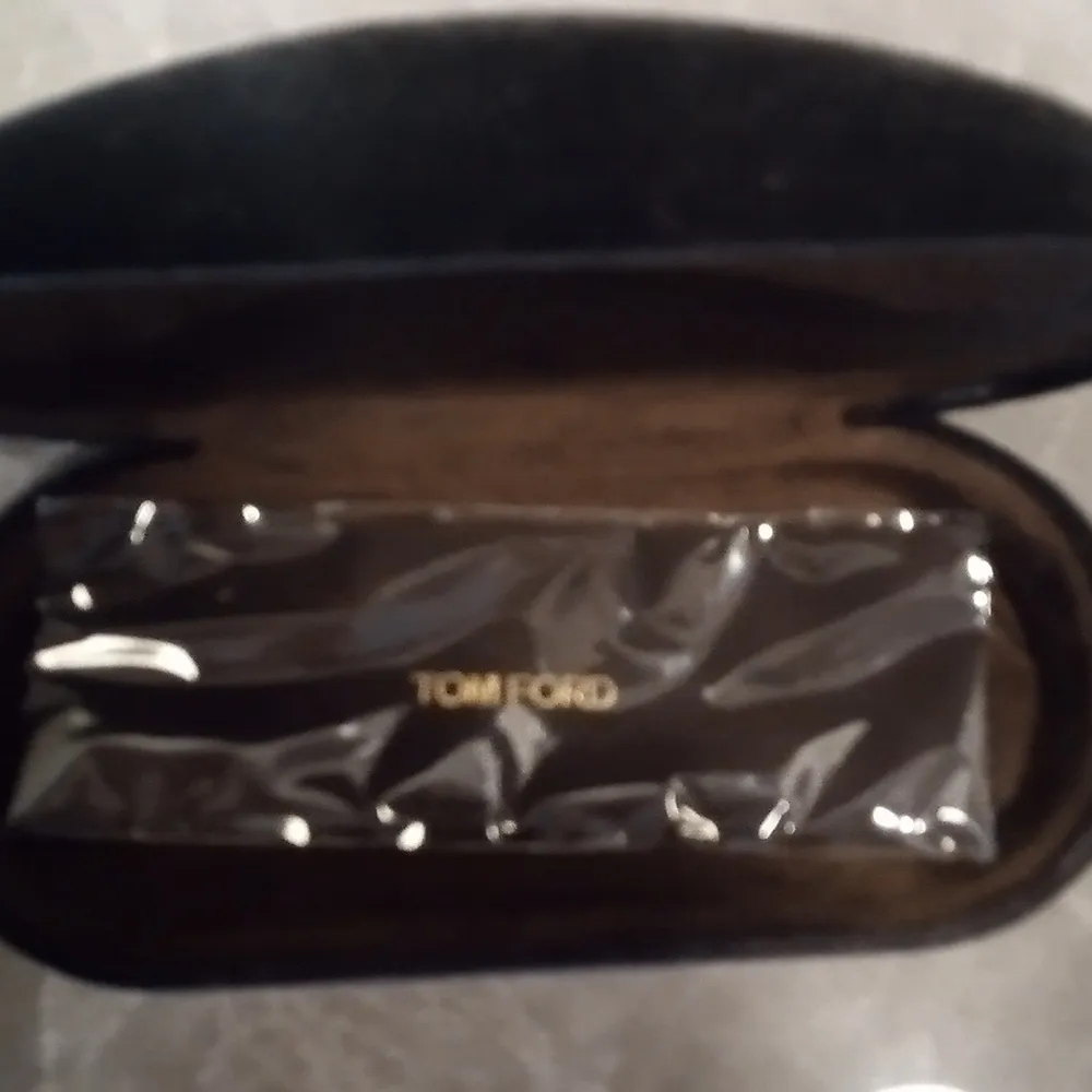 Tom Ford glasögon helt oanvända, Ny pris: 3799kr. Accessoarer.