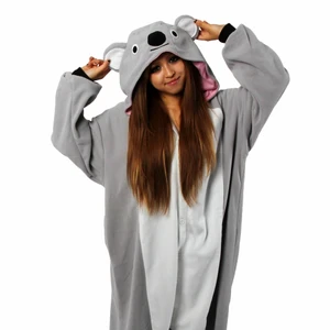 Koala Onesie - Säljer denna onesie i storlek ONESIZE - passar folk som är mellan 170-185 cm. Nypris 499 kr och har bara använts ett fåtal gånger. Kom med egna prisförslag och hör av dig om du är intresserad! Säljer även fler, så kolla in min profil.