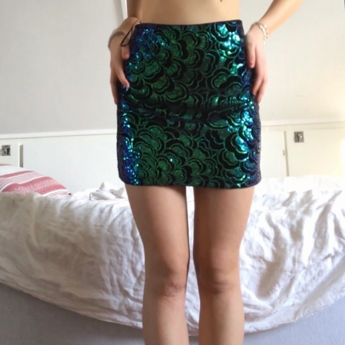 Kjol med paljetter - 90