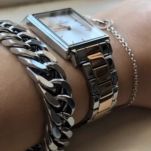 Armband kedja 19 cm - 19 cm lång silverpläterad grov armbands kedja. Aldrig använd. 