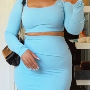 Blå set - Nyskick strl 36-38