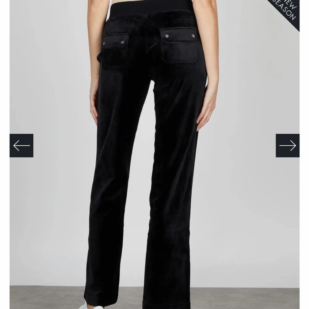 INTRESSEKOLL! På mina svarta juicy couture byxor. ❤️ Skriv privat för flera bilder ❤️. Jeans & Byxor.