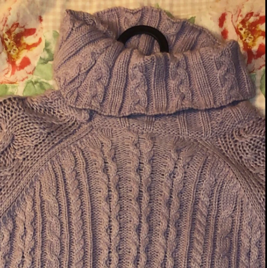 Pastelllila stickad - 90