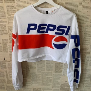 Pepsi tröja - En snygg pepsi tröja från H&M❤️