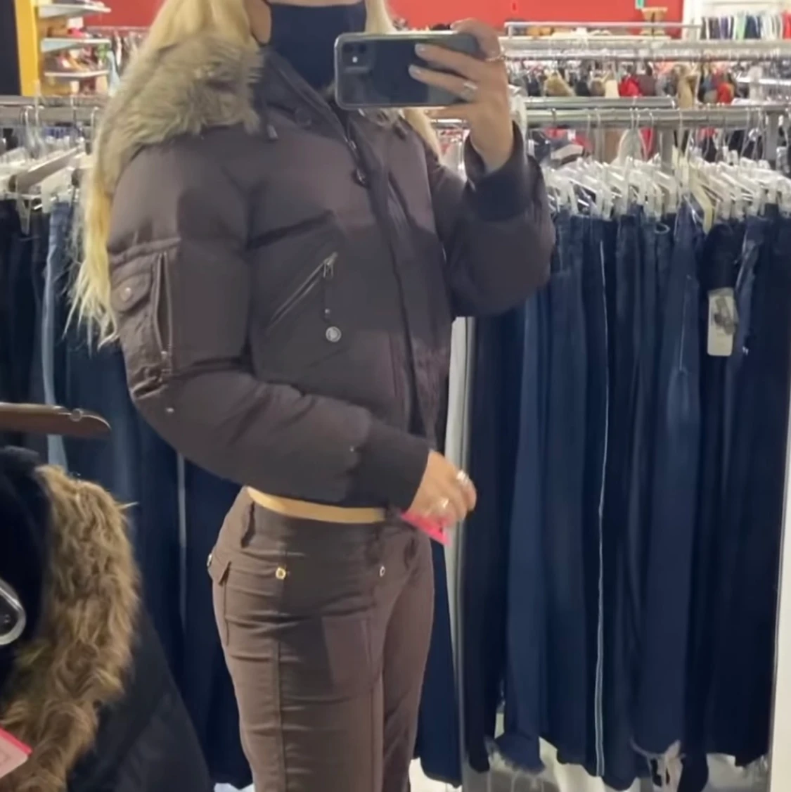 SÖKER EN SÅN JACKA!  - 90