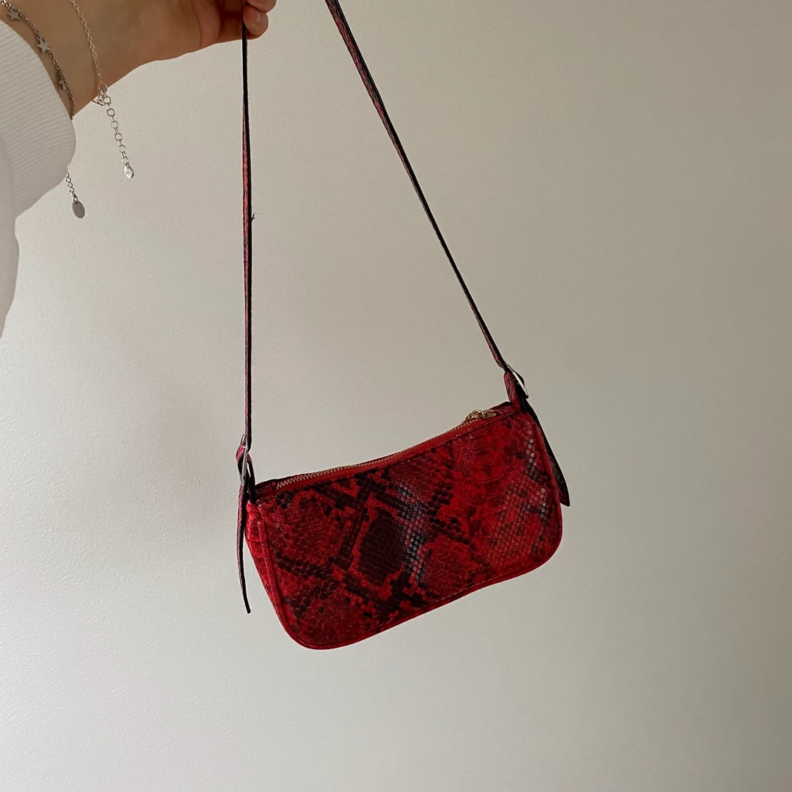 Axelväska ormskinn!  - 90