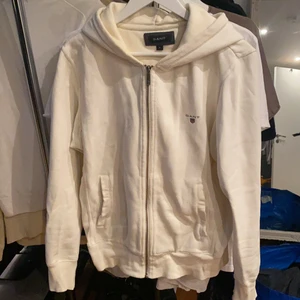 Hoodie från Gant - Bra skick! Strl M