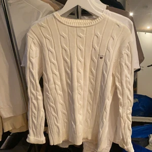 Kabelstickad tröja Gant - Som ny. Strl M