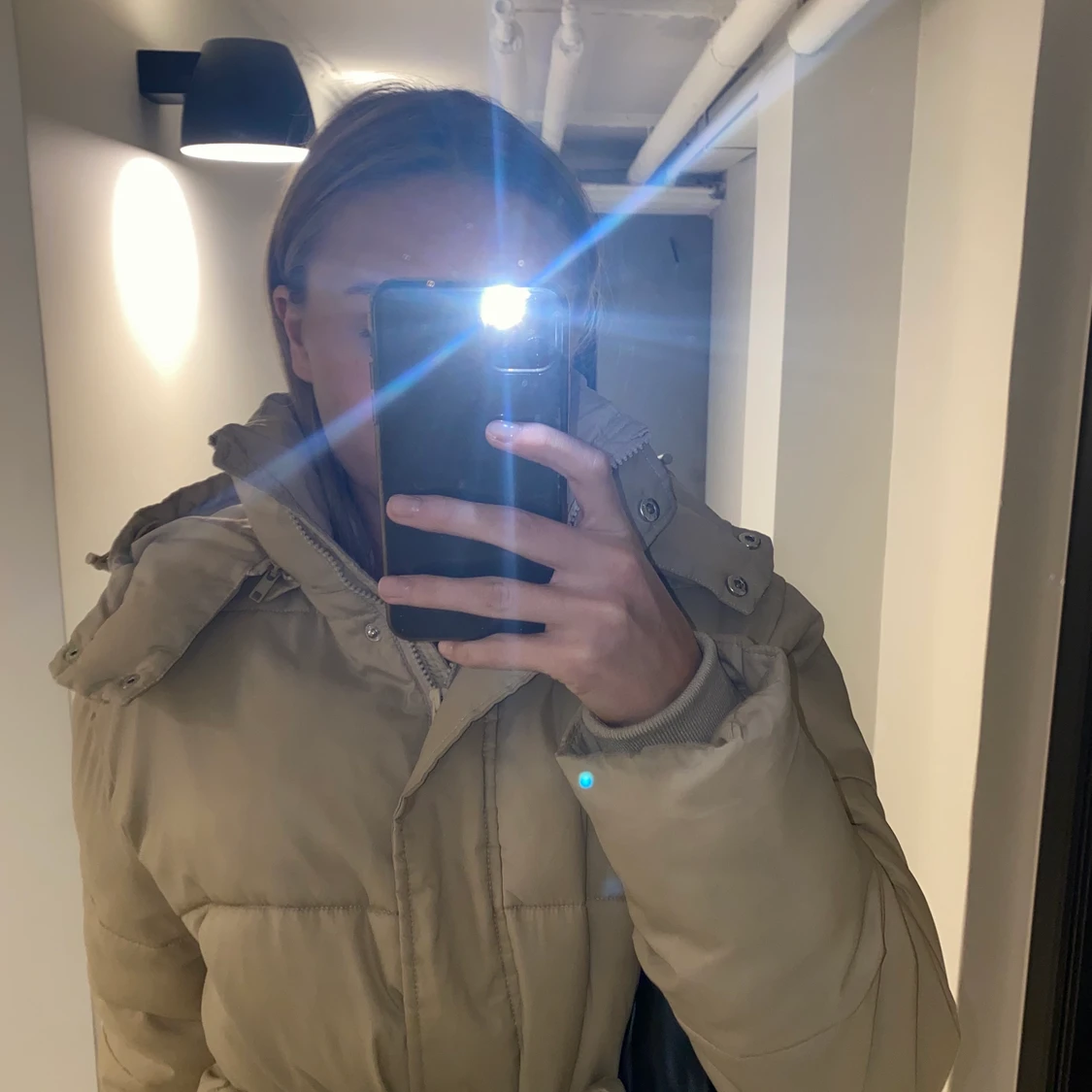 Beige vinterjacka från NAKD - 90