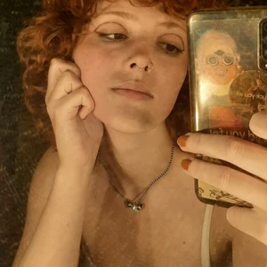 blå fjärilschoker - super gullig blå y2k fjärils choker köpt secondhand:)