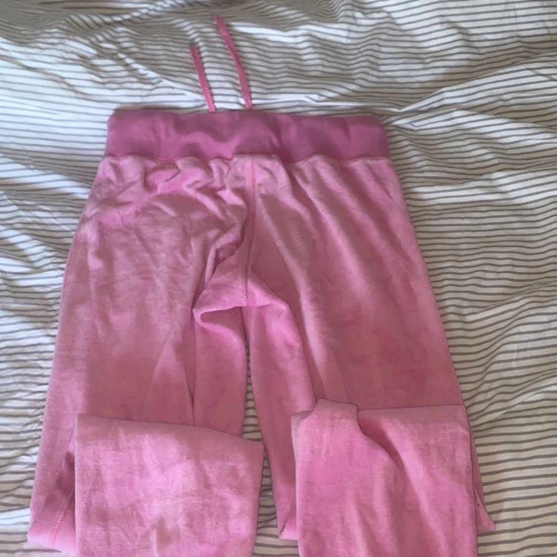 Rosa mjukisbyxor Cubus  - 90