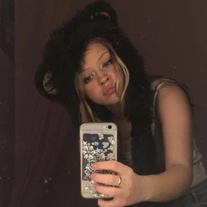 Pälsmössa med öron - Gullig pälsmössa med öron, inbyggda vantar (se bild)💞💞