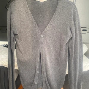 Kofta  - Säljer denna super fina kofta som tyvärr inte kommer till användning