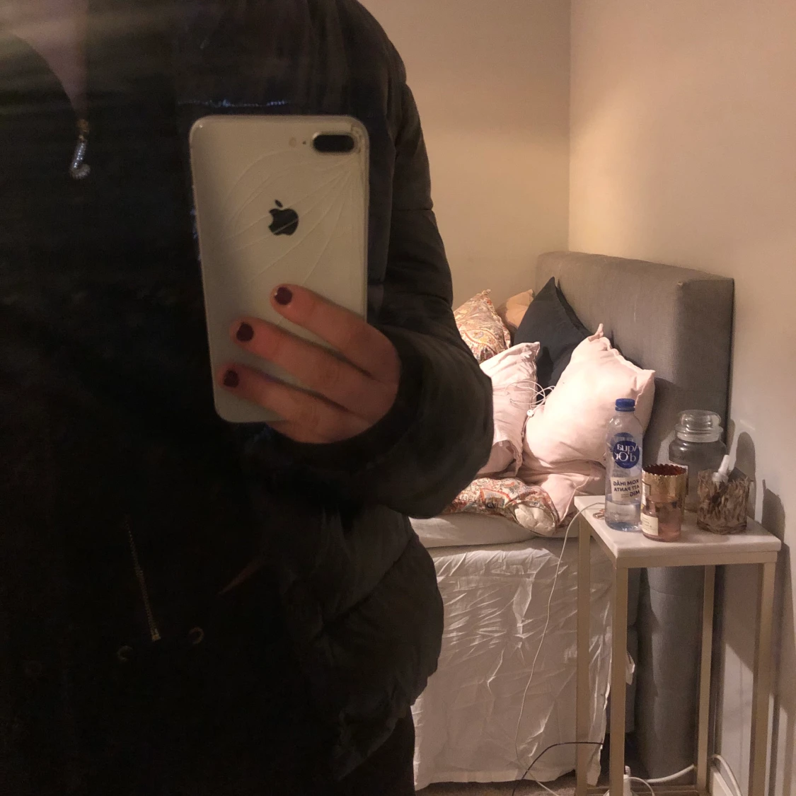 snygg glansig jacka som inte kommer till användning! - 90