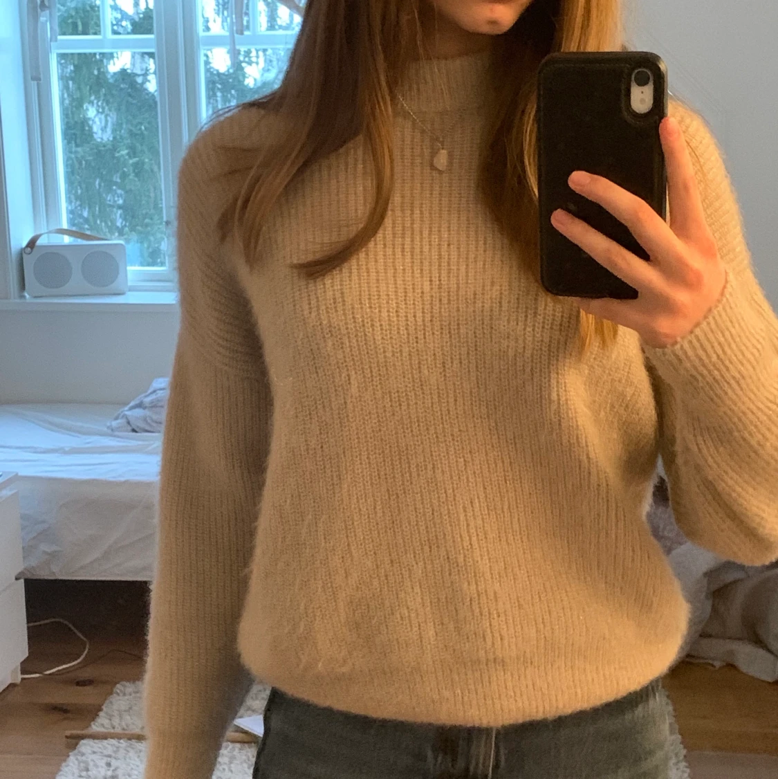 Beige stickad tröja - 90