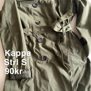 Kappa - Grön kappa. 