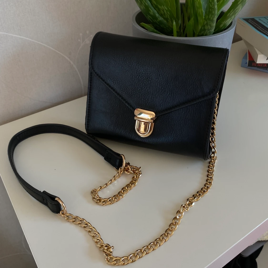 miniväska från Åhléns 