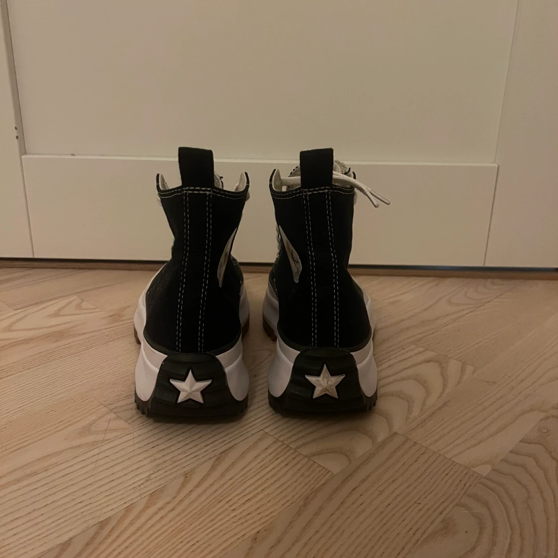 Svarta platform Converse - 91