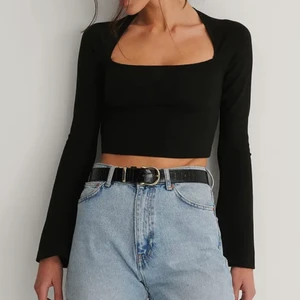 Topp från NAKD - Super fin topp från nakd, använd 1 gång!