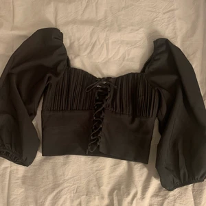 Gina Fest topp - Kan borttappad.. så skicka intresse så letar jag innnan du köper! Bra skick! 💗 Pris går att diskutera💗 