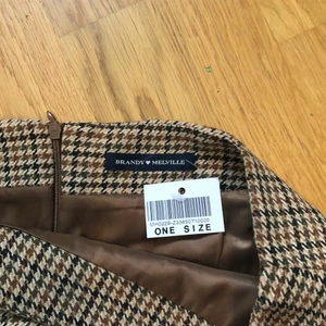 Brandy Melville Kjol - Jättesöt kjol från brandy! Onesize, den sitter som XS- S. Aldrig använd 