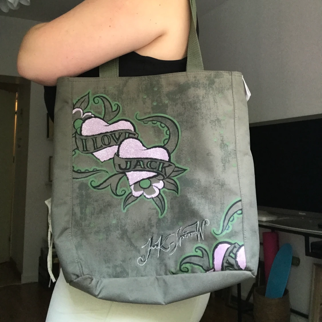 Ed Hardy liknande väska - 90